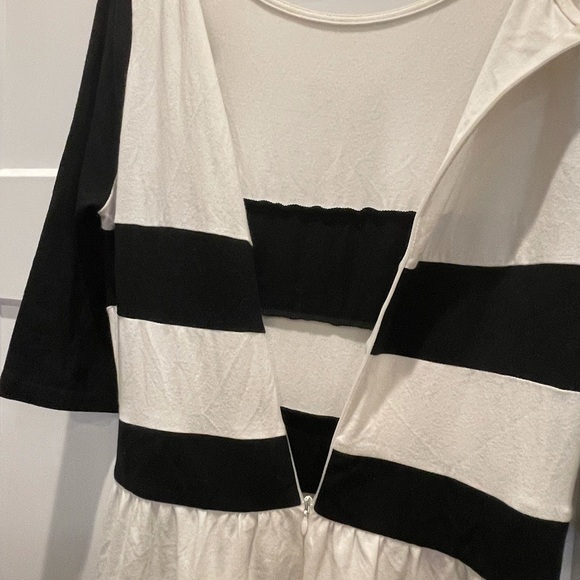 Dainty Jewels Midi - Picture 2 of 3